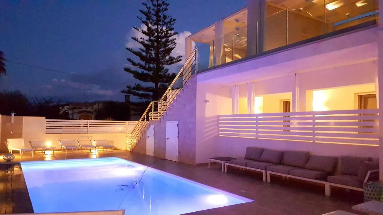 Appartamento Con Piscina Oasi 2 location